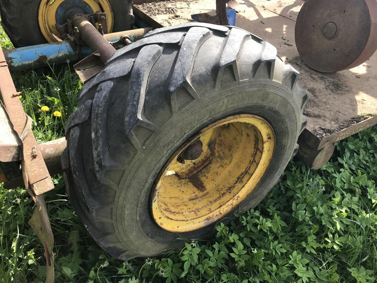 Fortschritt B365A Eigenbau - Kultivátor: 4 kép. Fortschritt B365A Eigenbau - Kultivátor: 4 kép.