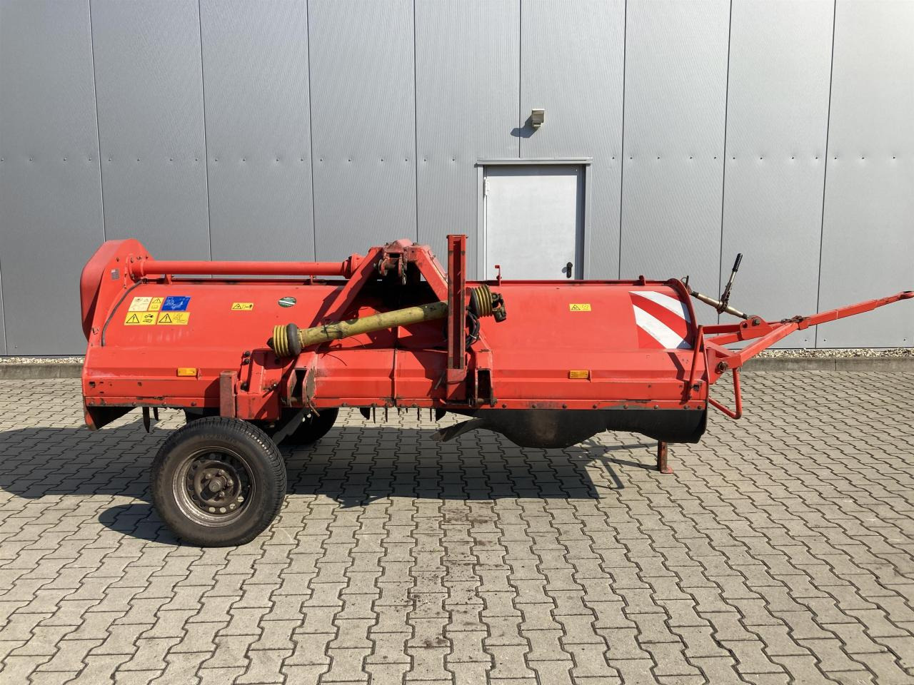 Grimme KS 75/4 - Burgonyakombájn: 2 kép. Grimme KS 75/4 - Burgonyakombájn: 2 kép.