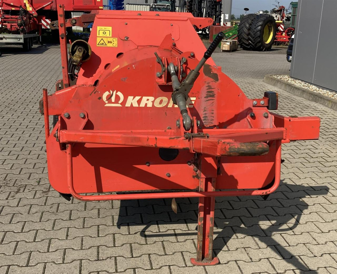 Grimme KS 75/4 - Burgonyakombájn: 3 kép. Grimme KS 75/4 - Burgonyakombájn: 3 kép.