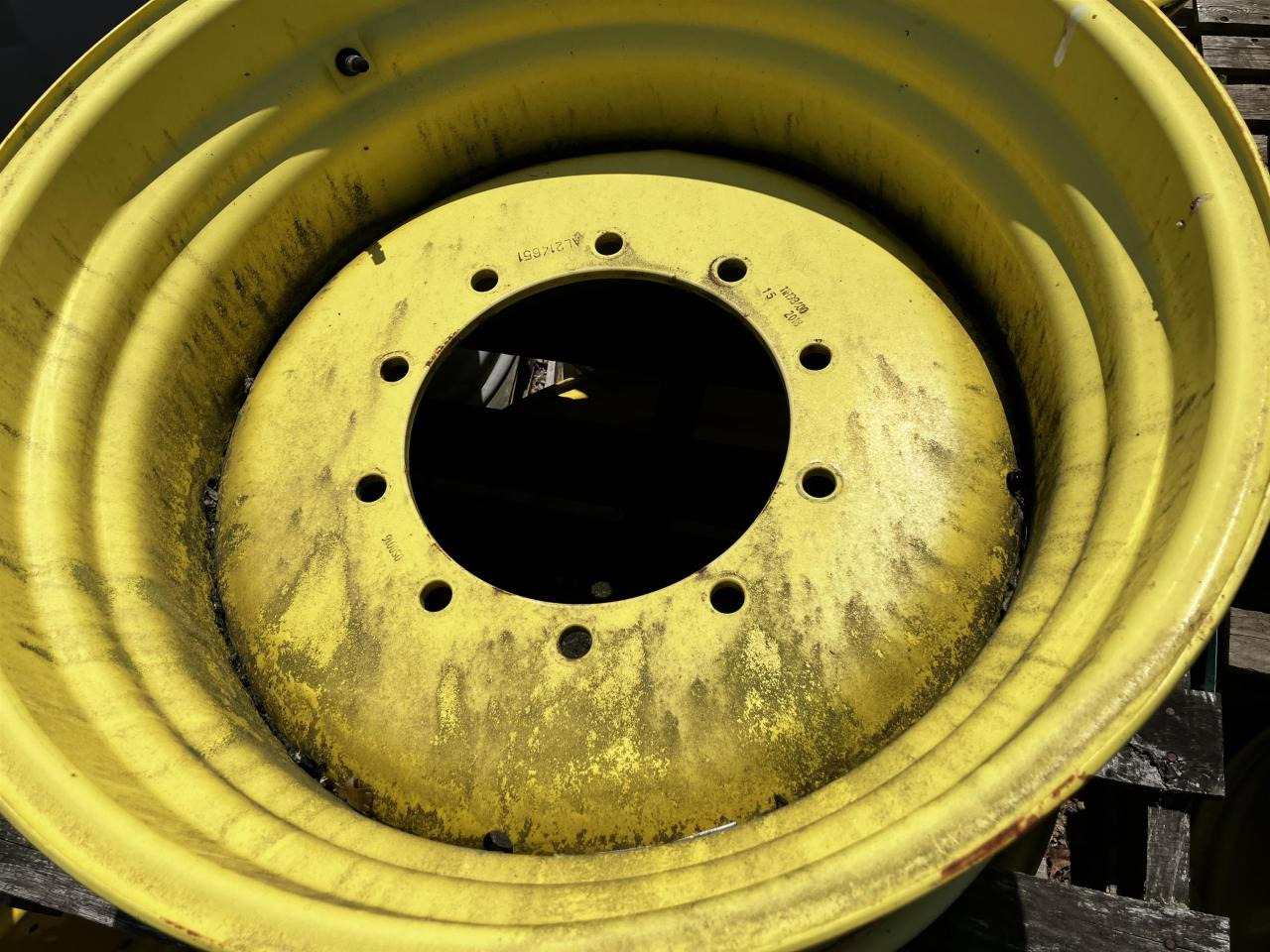 John Deere 18x28 - Gumiabroncs - Mezőgazdasági gépek: 4 kép. John Deere 18x28 - Gumiabroncs - Mezőgazdasági gépek: 4 kép.