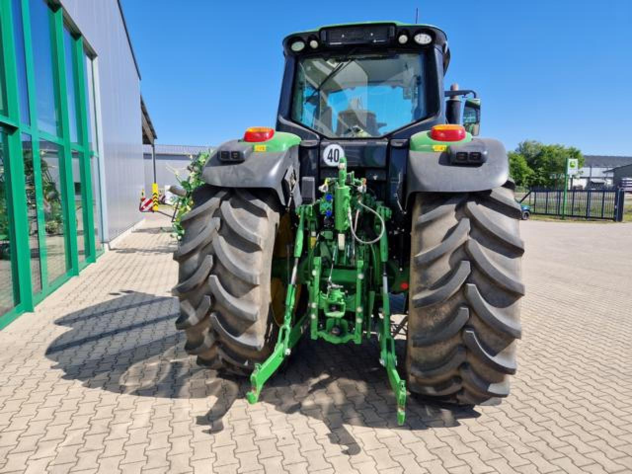 John Deere 6195M - Traktor: 5 kép. John Deere 6195M - Traktor: 5 kép.