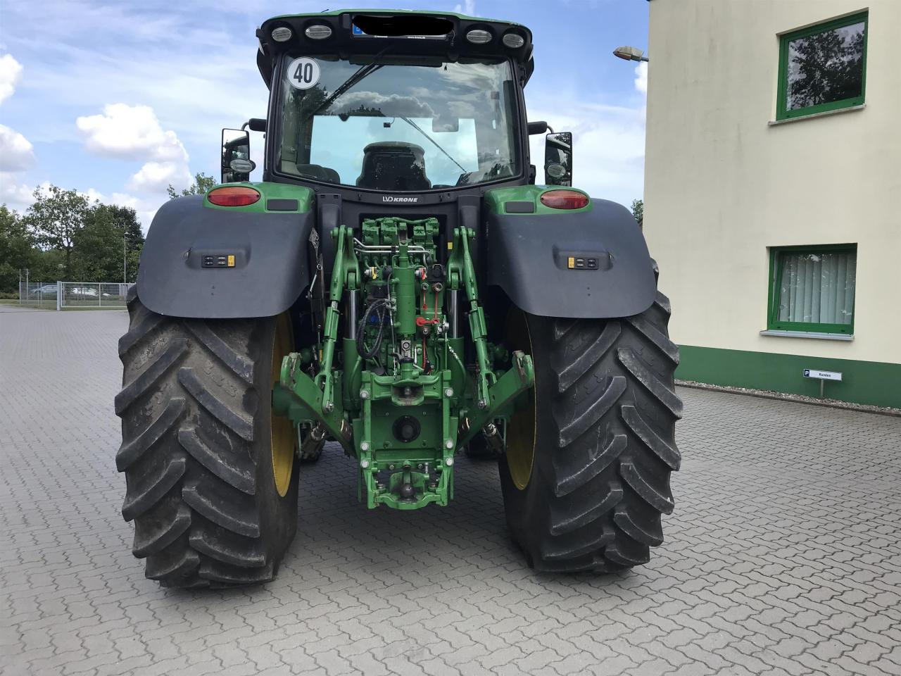 John Deere 6195R - Traktor: 4 kép. John Deere 6195R - Traktor: 4 kép.