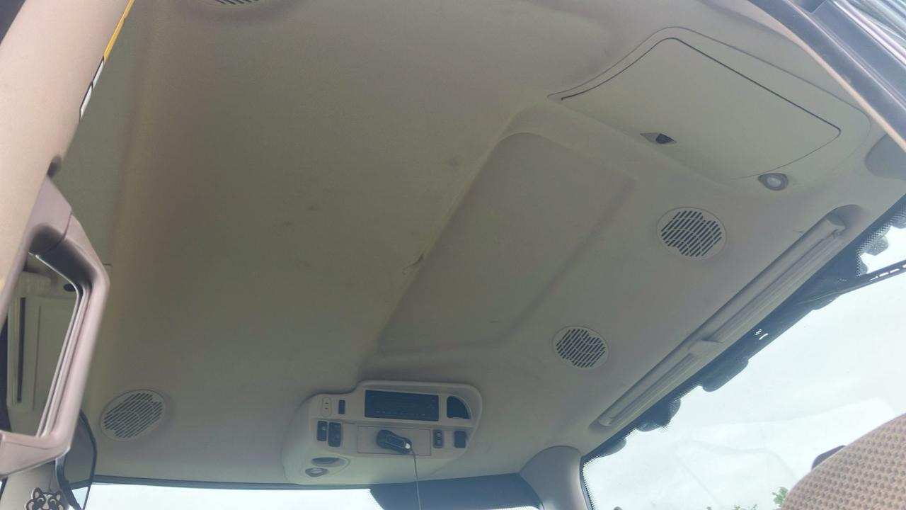 John Deere 6230R - Traktor: 2 kép. John Deere 6230R - Traktor: 2 kép.