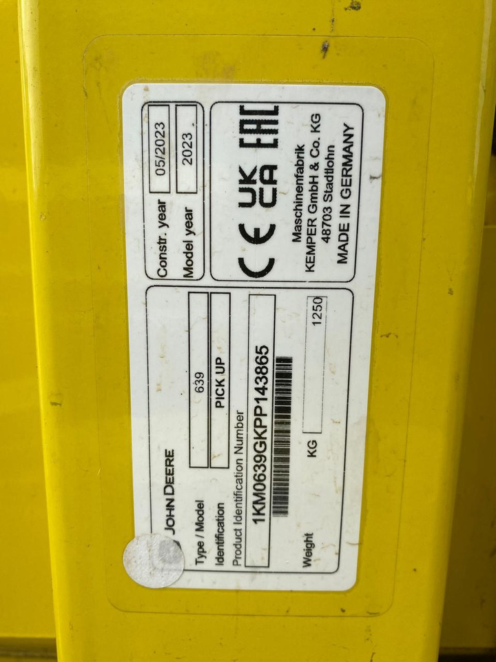 John Deere 639 - Takarmánybetakarító gép: 2 kép. John Deere 639 - Takarmánybetakarító gép: 2 kép.