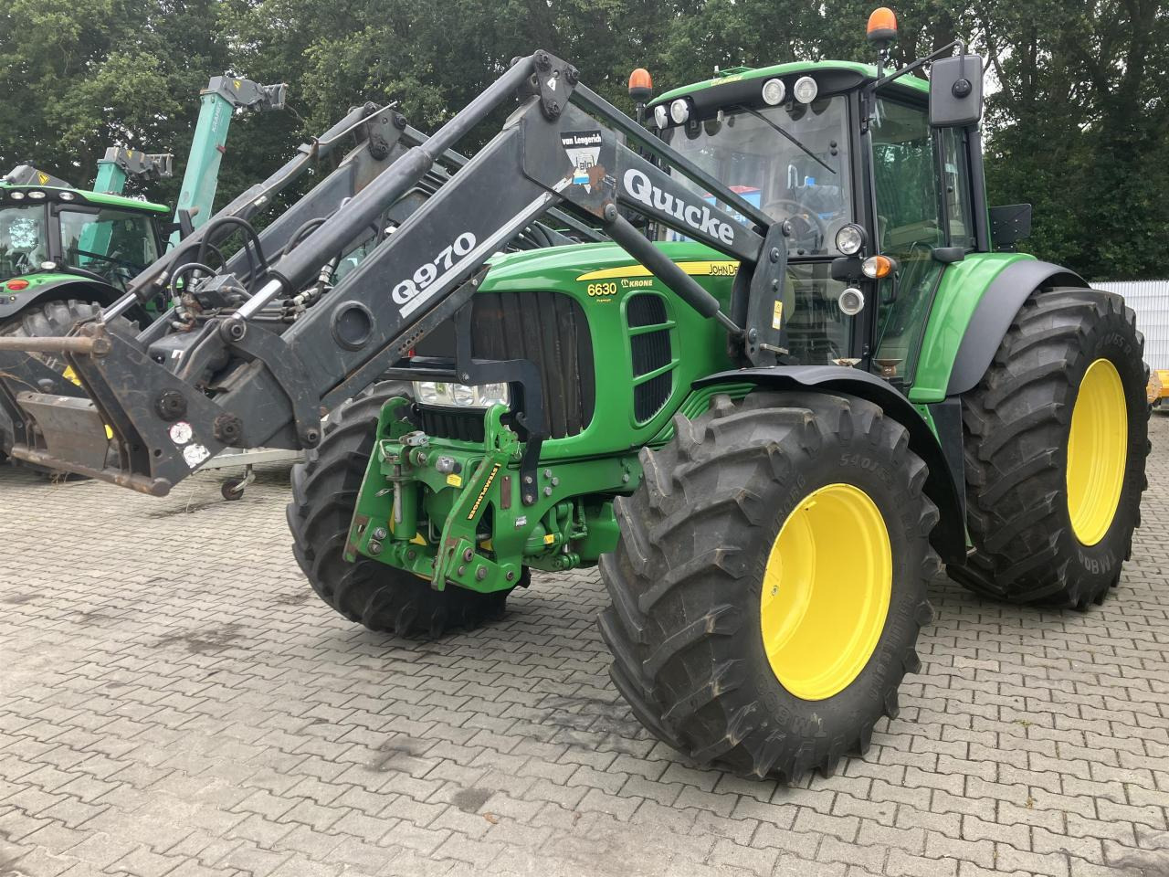 John Deere 6630 PREMIUM - Traktor: 1 kép. John Deere 6630 PREMIUM - Traktor: 1 kép.