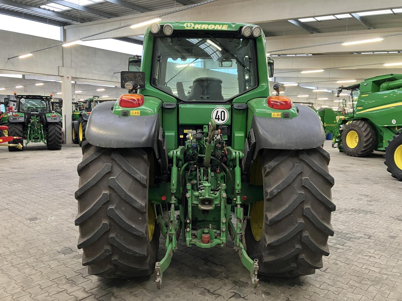 John Deere 6830 Premium - Traktor: 5 kép. John Deere 6830 Premium - Traktor: 5 kép.