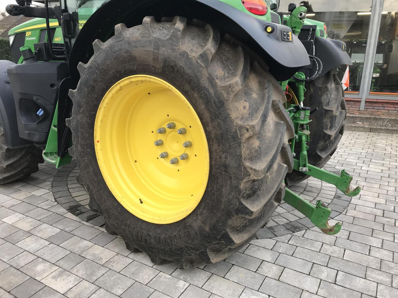 Traktor John Deere 6R 140: 11 kép.