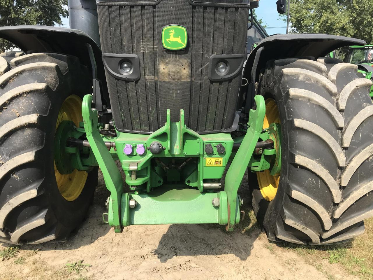 John Deere 7310R - Traktor: 4 kép. John Deere 7310R - Traktor: 4 kép.