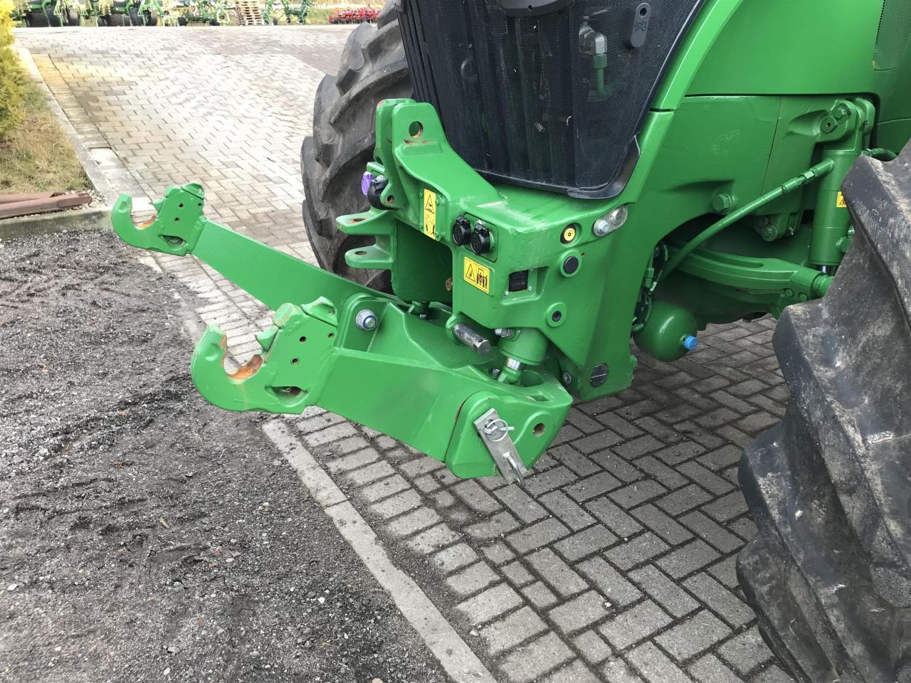 John Deere 7R 350 - Traktor: 4 kép. John Deere 7R 350 - Traktor: 4 kép.