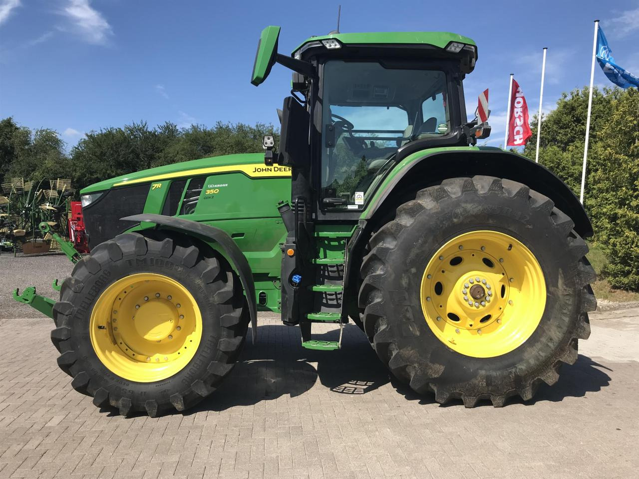 John Deere 7R 350 - Traktor: 1 kép. John Deere 7R 350 - Traktor: 1 kép.