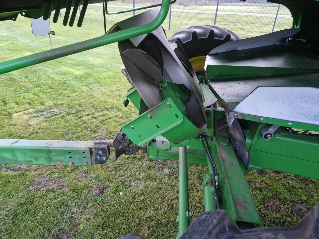 John Deere 9640i WTS HM - Kombájn: 5 kép. John Deere 9640i WTS HM - Kombájn: 5 kép.