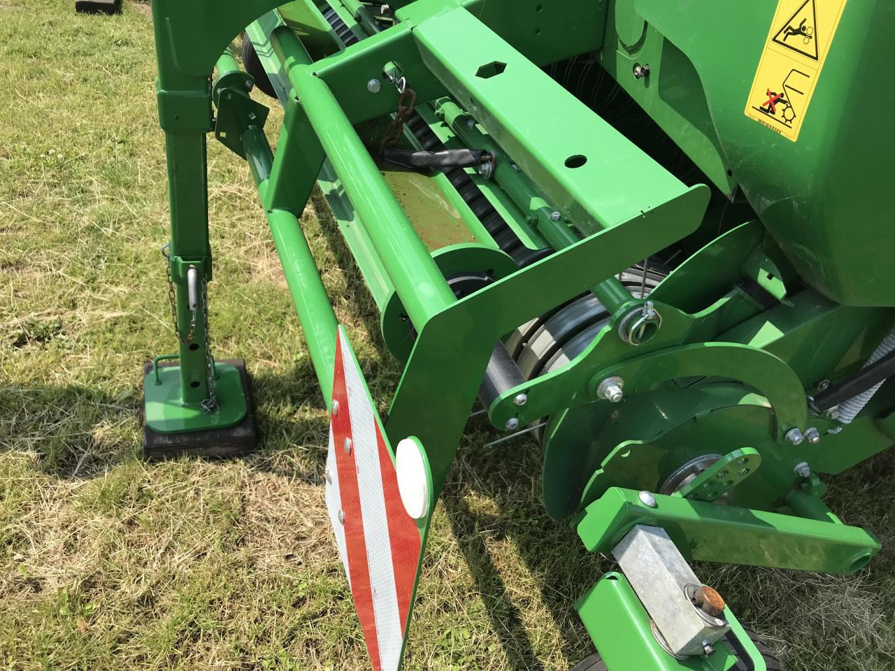John Deere V461M - Bálázó: 4 kép. John Deere V461M - Bálázó: 4 kép.