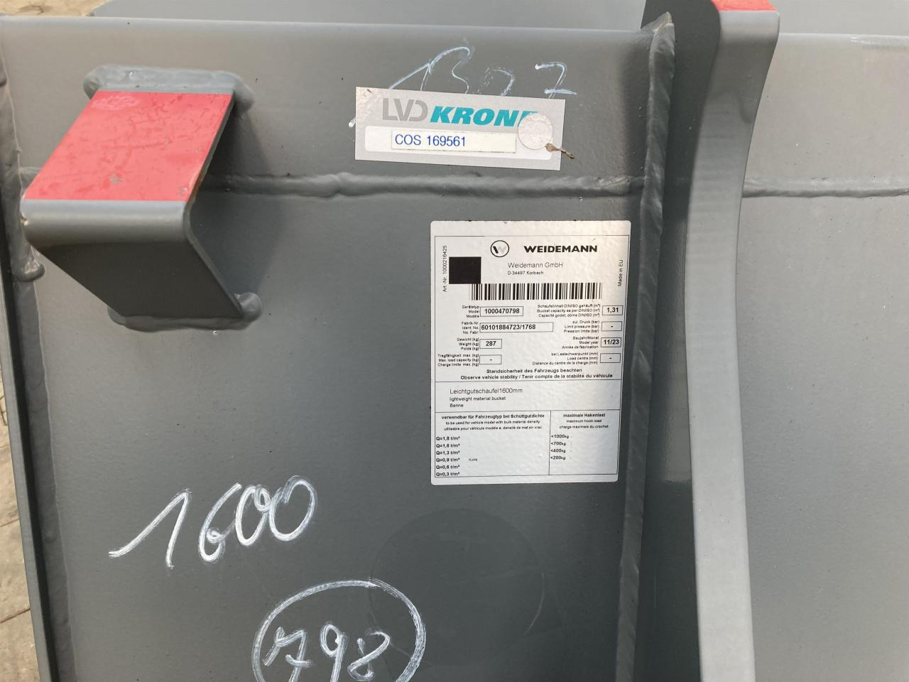 Kramer 1600 mm - Kanál: 5 kép. Kramer 1600 mm - Kanál: 5 kép.