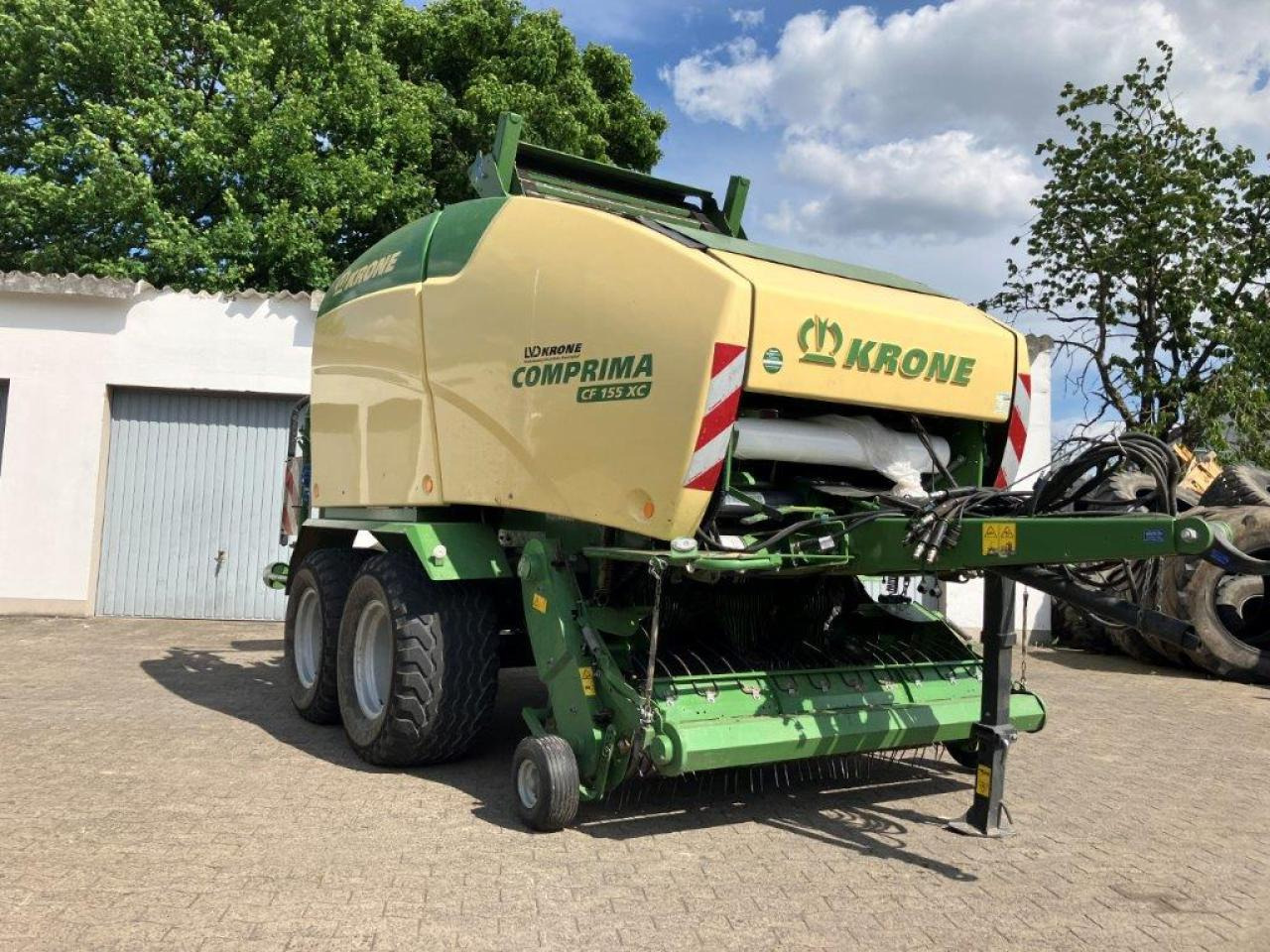 Krone CF 155 XC Comprima - Bálázó: 1 kép. Krone CF 155 XC Comprima - Bálázó: 1 kép.