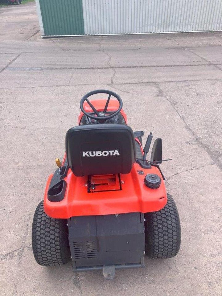 Kubota GR1600-ID-II - Kerti fűkasza: 5 kép. Kubota GR1600-ID-II - Kerti fűkasza: 5 kép.
