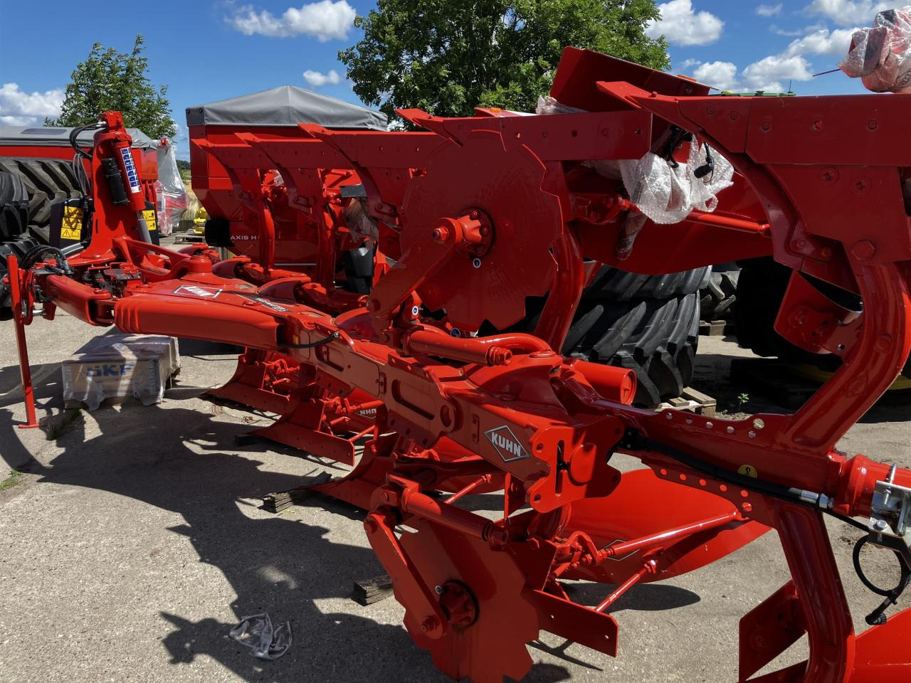 Kuhn Vari-Master L5E - Eke: 1 kép. Kuhn Vari-Master L5E - Eke: 1 kép.