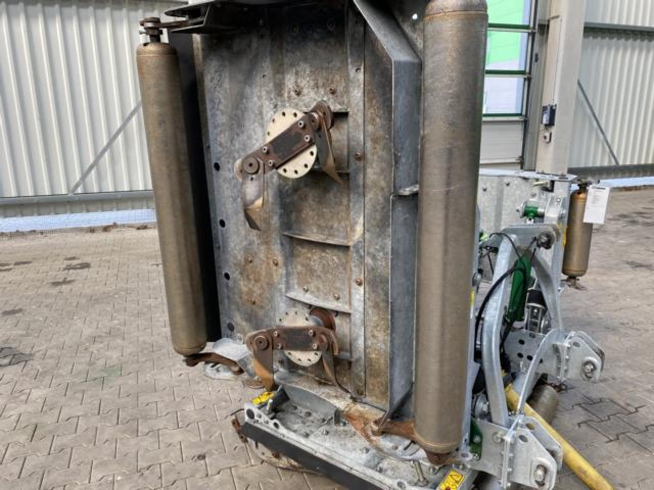 Major MJ71-340 - Kerti fűkasza: 2 kép. Major MJ71-340 - Kerti fűkasza: 2 kép.