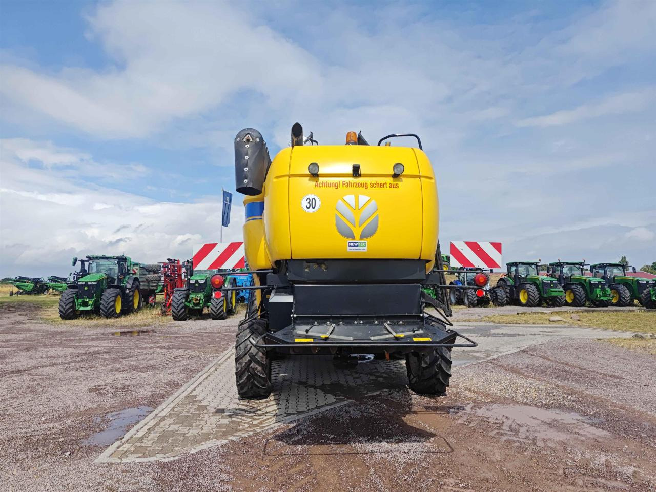 New Holland CX 5.80 - Kombájn: 5 kép. New Holland CX 5.80 - Kombájn: 5 kép.