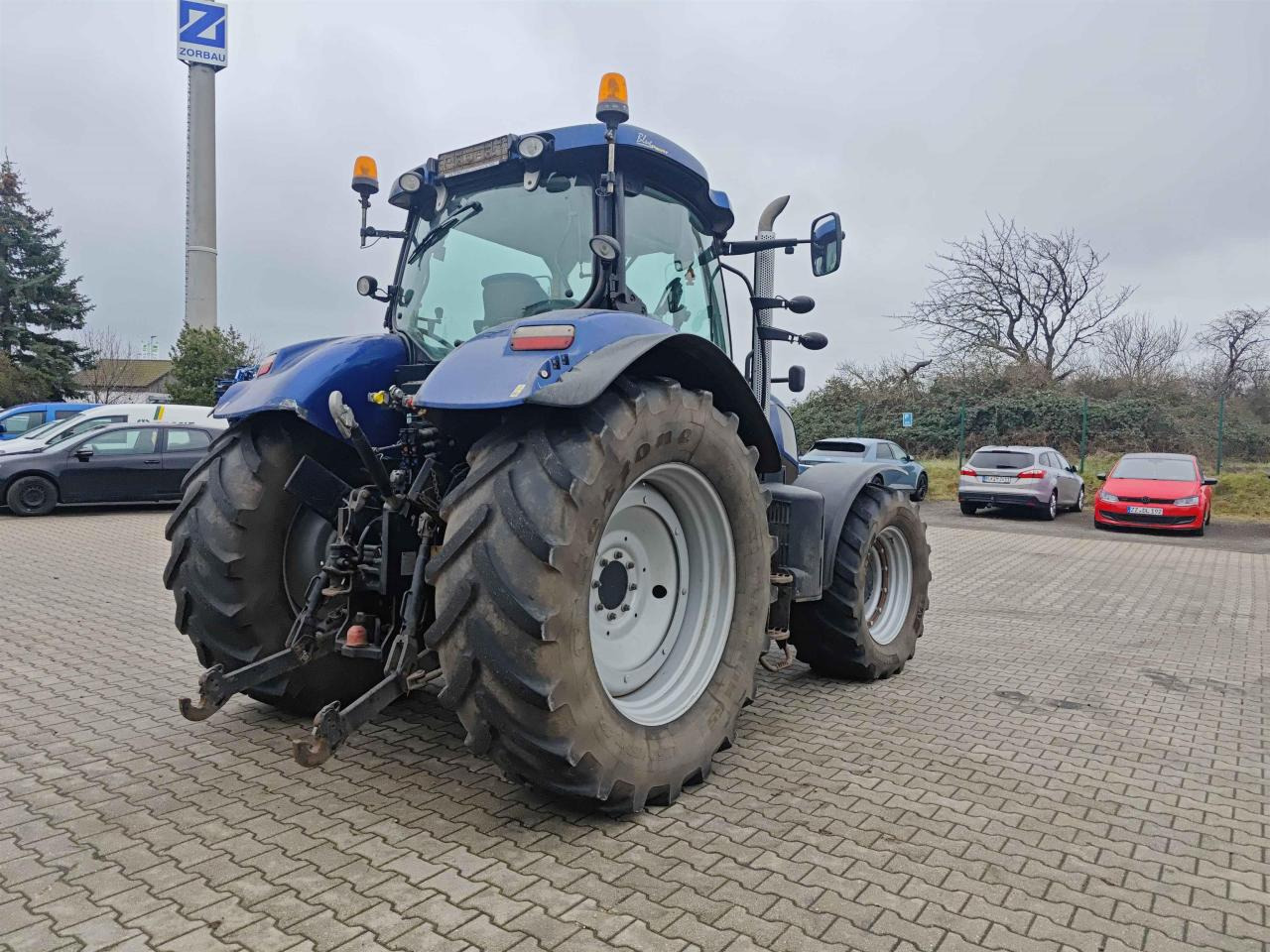 New Holland T7.200 - Traktor: 3 kép. New Holland T7.200 - Traktor: 3 kép.