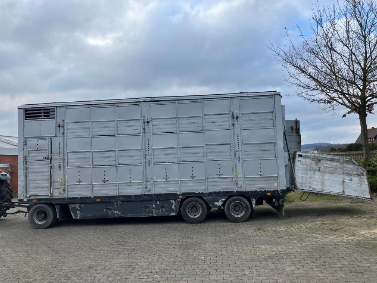 Pezzaioli 3-Stock - Mezőgazdasági pótkocsi: 1 kép. Pezzaioli 3-Stock - Mezőgazdasági pótkocsi: 1 kép.