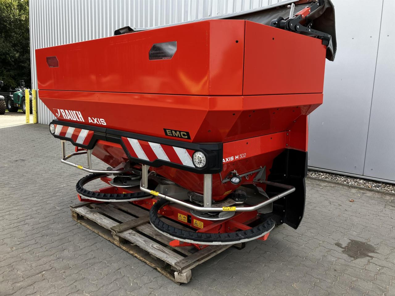 Rauch Axis H 50.2 EMC + W - Műtrágyaszóró: 2 kép. Rauch Axis H 50.2 EMC + W - Műtrágyaszóró: 2 kép.