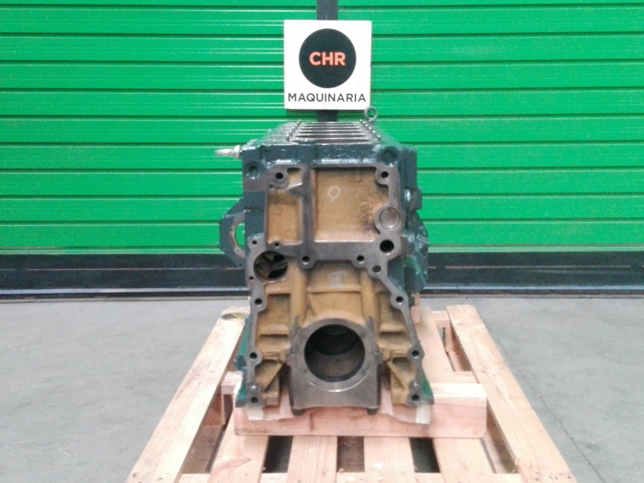 Engine KOMATSU SAA6D125E-3 - Motor - Építőipari gépek: 2 kép. Engine KOMATSU SAA6D125E-3 - Motor - Építőipari gépek: 2 kép.