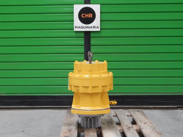 Swing Motor KOMATSU PC240-6 20Y-26-K1100 - Fordító motor - Építőipari gépek: 4 kép. Swing Motor KOMATSU PC240-6 20Y-26-K1100 - Fordító motor - Építőipari gépek: 4 kép.