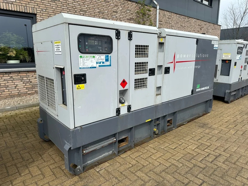 Atlas-Copco QAS 200 Volvo Leroy Somer 220 kVA Silent Rental generatorset - Áramfejlesztő: 5 kép. Atlas-Copco QAS 200 Volvo Leroy Somer 220 kVA Silent Rental generatorset - Áramfejlesztő: 5 kép.
