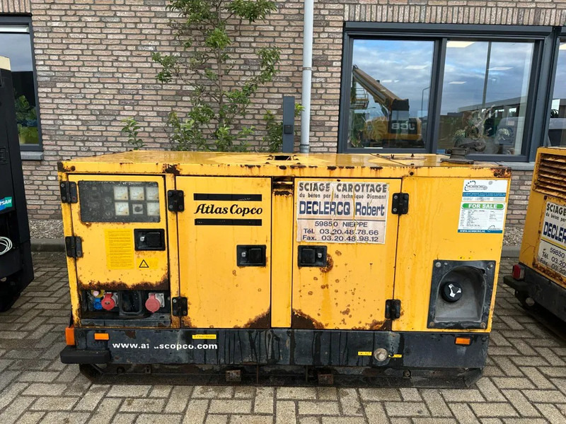 Atlas-Copco QAS 38 Yanmar Mecc Alte Spa 40 kVA Silent generatorset - Áramfejlesztő: 1 kép. Atlas-Copco QAS 38 Yanmar Mecc Alte Spa 40 kVA Silent generatorset - Áramfejlesztő: 1 kép.