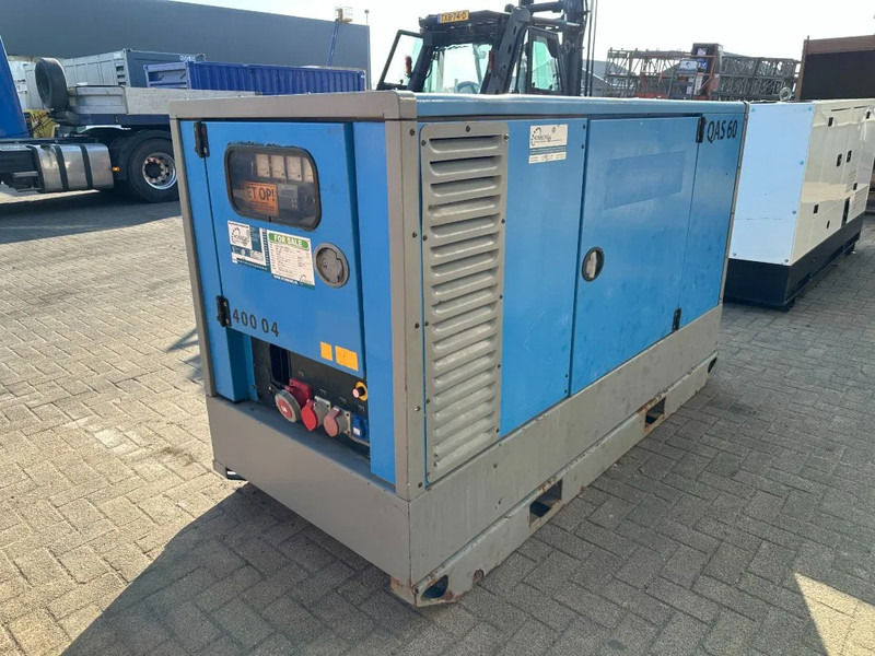Atlas-Copco QAS 60 Perkins Stamford 60 kVA Silent Rental generatorset - Áramfejlesztő: 2 kép. Atlas-Copco QAS 60 Perkins Stamford 60 kVA Silent Rental generatorset - Áramfejlesztő: 2 kép.