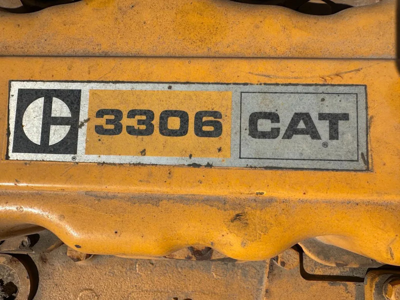 Caterpillar 3306 Leroy Somer 160 kVA noodstroom generatorset 869 hours - Áramfejlesztő: 4 kép. Caterpillar 3306 Leroy Somer 160 kVA noodstroom generatorset 869 hours - Áramfejlesztő: 4 kép.