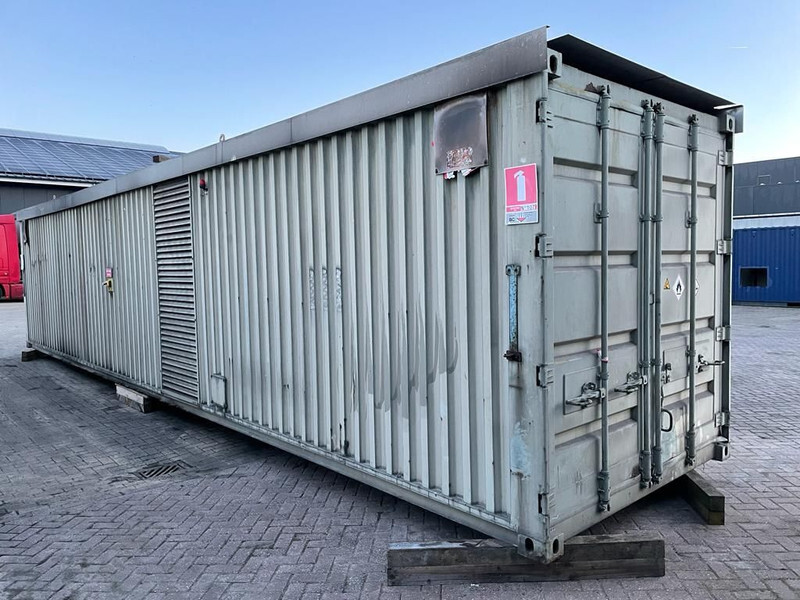 Cummins KTA 38 G1 Leroy Somer 1500 kVA Silent generatorset in 40 ft container - Áramfejlesztő: 1 kép. Cummins KTA 38 G1 Leroy Somer 1500 kVA Silent generatorset in 40 ft container - Áramfejlesztő: 1 kép.