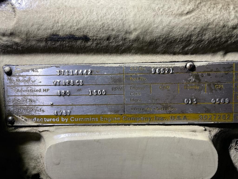 Cummins VTA 28 G3 Siemens 650 kVA generatorset in 20 ft container - Áramfejlesztő: 3 kép. Cummins VTA 28 G3 Siemens 650 kVA generatorset in 20 ft container - Áramfejlesztő: 3 kép.