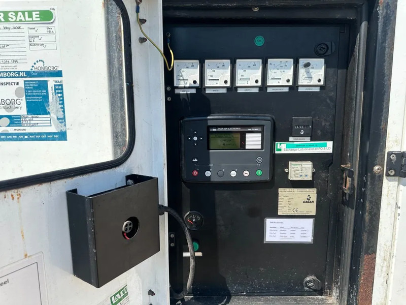 GESAN DVR 250 Volvo Leroy Somer 275 kVA Silent Rental generatorset - Áramfejlesztő: 3 kép. GESAN DVR 250 Volvo Leroy Somer 275 kVA Silent Rental generatorset - Áramfejlesztő: 3 kép.