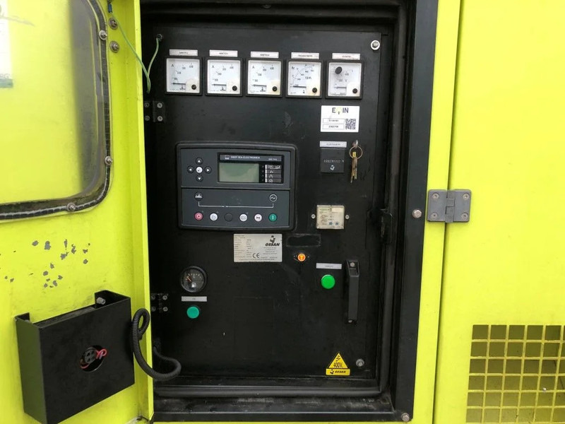GESAN Volvo Stamford 250 kVA Supersilent Rental generatorset - Áramfejlesztő: 4 kép. GESAN Volvo Stamford 250 kVA Supersilent Rental generatorset - Áramfejlesztő: 4 kép.