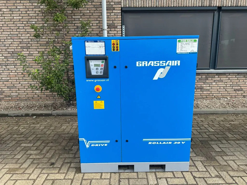 Grassair RLR 30 V9 Rollair 30V 22 kW 3000 L / min 10 Bar Elektrische Schroefcompressor Frequentiegeregeld - Légkompresszor: 1 kép. Grassair RLR 30 V9 Rollair 30V 22 kW 3000 L / min 10 Bar Elektrische Schroefcompressor Frequentiegeregeld - Légkompresszor: 1 kép.