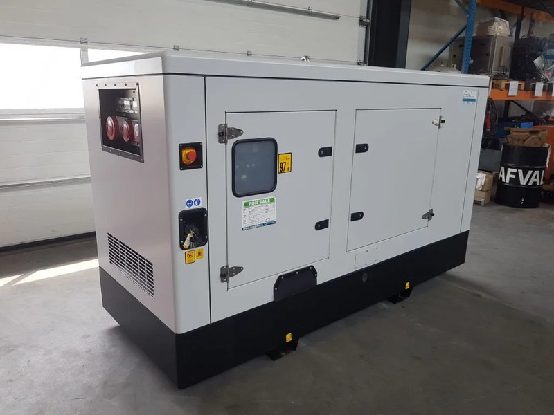 Himoinsa Iveco Stamford 120 kVA Supersilent Rental generatorset New ! - Áramfejlesztő: 4 kép. Himoinsa Iveco Stamford 120 kVA Supersilent Rental generatorset New ! - Áramfejlesztő: 4 kép.