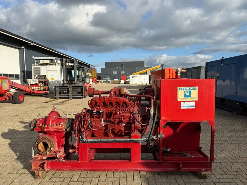 Iveco 8061 SPP 400 m3 / h 16 bar Diesel Waterpompset Waterpump - Vízszivattyú: 4 kép. Iveco 8061 SPP 400 m3 / h 16 bar Diesel Waterpompset Waterpump - Vízszivattyú: 4 kép.