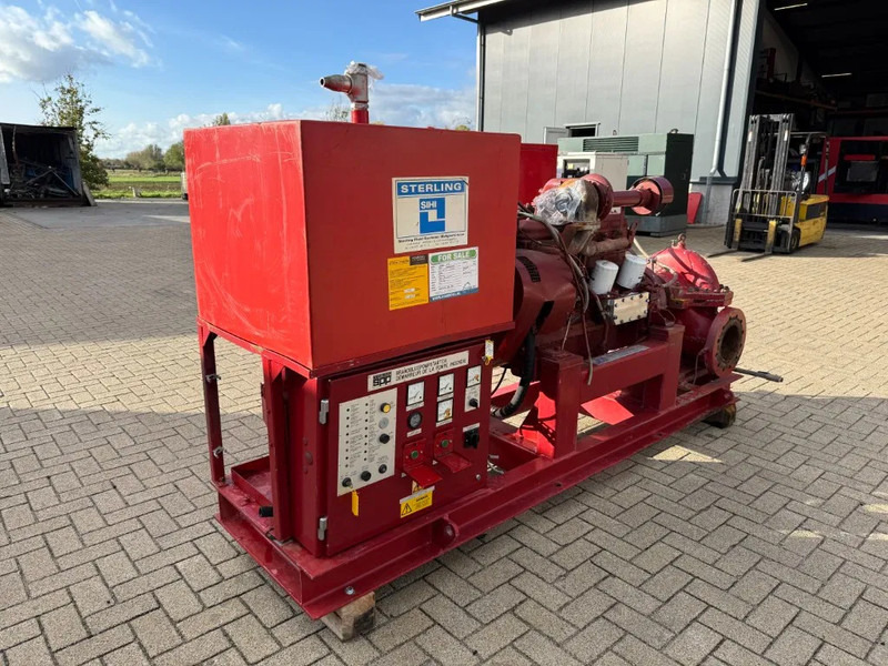 Iveco 8061 SPP 400 m3 / h 16 bar Diesel Waterpompset Waterpump - Vízszivattyú: 2 kép. Iveco 8061 SPP 400 m3 / h 16 bar Diesel Waterpompset Waterpump - Vízszivattyú: 2 kép.