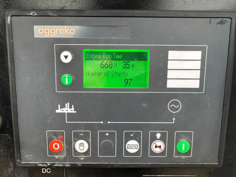 Iveco FPT F32 AM1A Leroy Somer 32 KVA Silent generatorset 660 hours ! - Áramfejlesztő: 3 kép. Iveco FPT F32 AM1A Leroy Somer 32 KVA Silent generatorset 660 hours ! - Áramfejlesztő: 3 kép.
