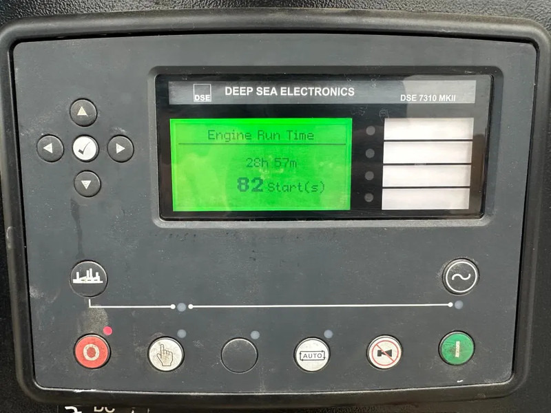 Iveco FPT F32 AM1A Leroy Somer 32 kVA Silent generatorset 28 hours ! - Áramfejlesztő: 3 kép. Iveco FPT F32 AM1A Leroy Somer 32 kVA Silent generatorset 28 hours ! - Áramfejlesztő: 3 kép.