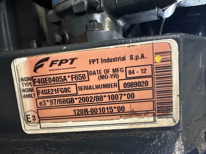 Iveco FPT NEF45 AM1A S500 Stamford 71.5 kVA generatorset - Áramfejlesztő: 4 kép. Iveco FPT NEF45 AM1A S500 Stamford 71.5 kVA generatorset - Áramfejlesztő: 4 kép.