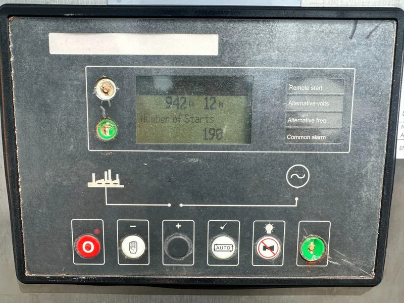 Iveco FPT NEF45 SM1A.A004 Stamford 60 KVA Silent Rental generatorset - Áramfejlesztő: 4 kép. Iveco FPT NEF45 SM1A.A004 Stamford 60 KVA Silent Rental generatorset - Áramfejlesztő: 4 kép.