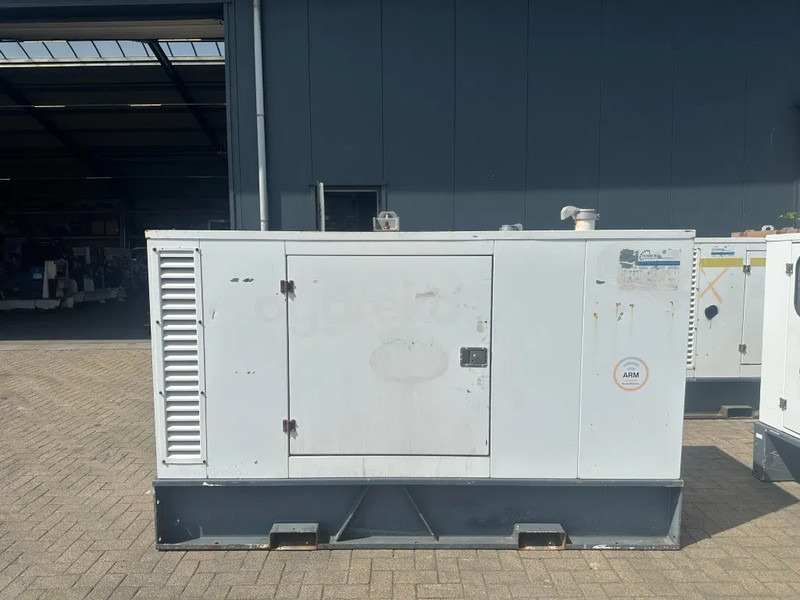 Iveco FPT NEF45 SM1A.A004 Stamford 60 kVA Silent Rental generatorset - Áramfejlesztő: 1 kép. Iveco FPT NEF45 SM1A.A004 Stamford 60 kVA Silent Rental generatorset - Áramfejlesztő: 1 kép.