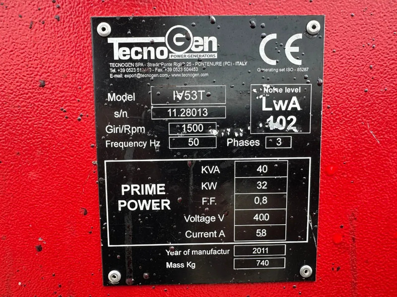 Iveco FPT Tecnogen Mecc Alte Spa 40 kVA Silent generatorset - Áramfejlesztő: 3 kép. Iveco FPT Tecnogen Mecc Alte Spa 40 kVA Silent generatorset - Áramfejlesztő: 3 kép.