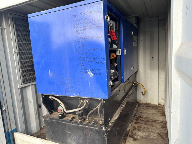 Iveco Marelli 40 KVA Supersilent generatorset in 8 ft container - Áramfejlesztő: 4 kép. Iveco Marelli 40 KVA Supersilent generatorset in 8 ft container - Áramfejlesztő: 4 kép.