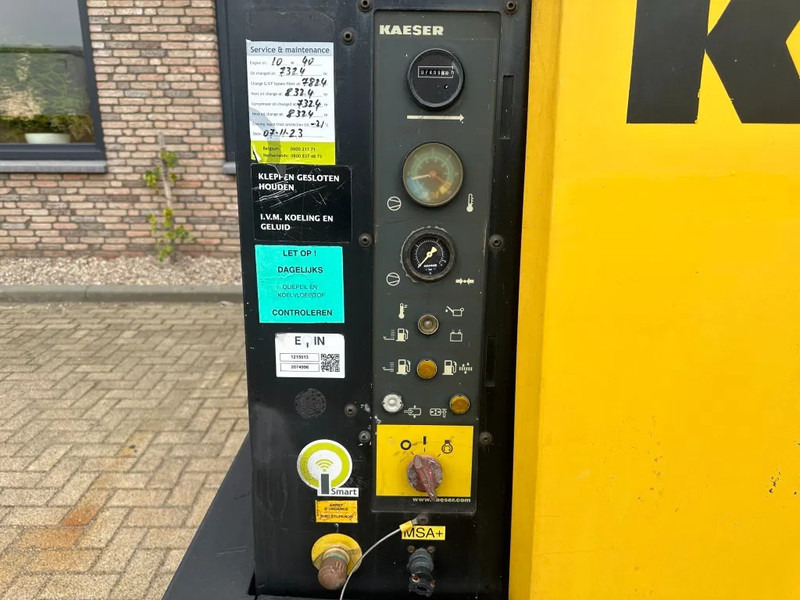 Kaeser M122 Deutz 11.1 m3 / min 10 Bar 83 kW Mobiele Diesel Compressor - Légkompresszor: 5 kép. Kaeser M122 Deutz 11.1 m3 / min 10 Bar 83 kW Mobiele Diesel Compressor - Légkompresszor: 5 kép.