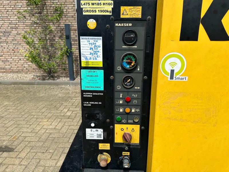 Kaeser M122 Deutz 11.1 m3 / min 7 Bar 83 kW Mobiele Diesel Compressor - Légkompresszor: 4 kép. Kaeser M122 Deutz 11.1 m3 / min 7 Bar 83 kW Mobiele Diesel Compressor - Légkompresszor: 4 kép.