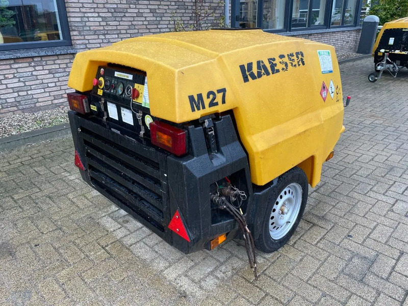 Kaeser M27 Kubota 2,7 m3 / min 7 Bar 18 kW Mobiele Silent Diesel Compressor - Légkompresszor: 4 kép. Kaeser M27 Kubota 2,7 m3 / min 7 Bar 18 kW Mobiele Silent Diesel Compressor - Légkompresszor: 4 kép.