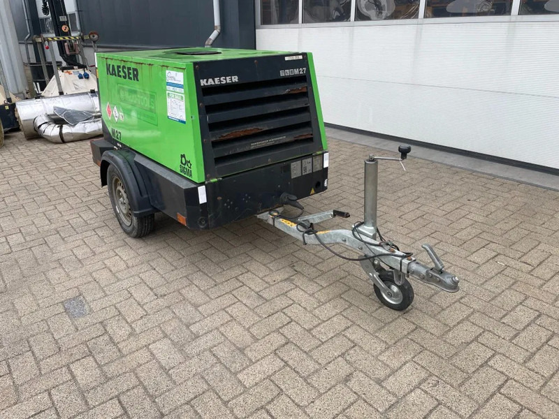 Kaeser M27 Kubota 2,7 m3 / min 7 Bar 18 kW Mobiele Silent Diesel Compressor - Légkompresszor: 4 kép. Kaeser M27 Kubota 2,7 m3 / min 7 Bar 18 kW Mobiele Silent Diesel Compressor - Légkompresszor: 4 kép.
